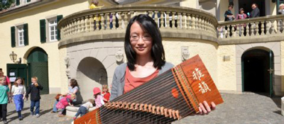 Lena Zhang